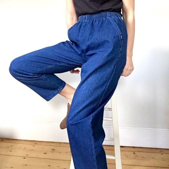 Vintage Chic denim trousers - Picture 3 of 16